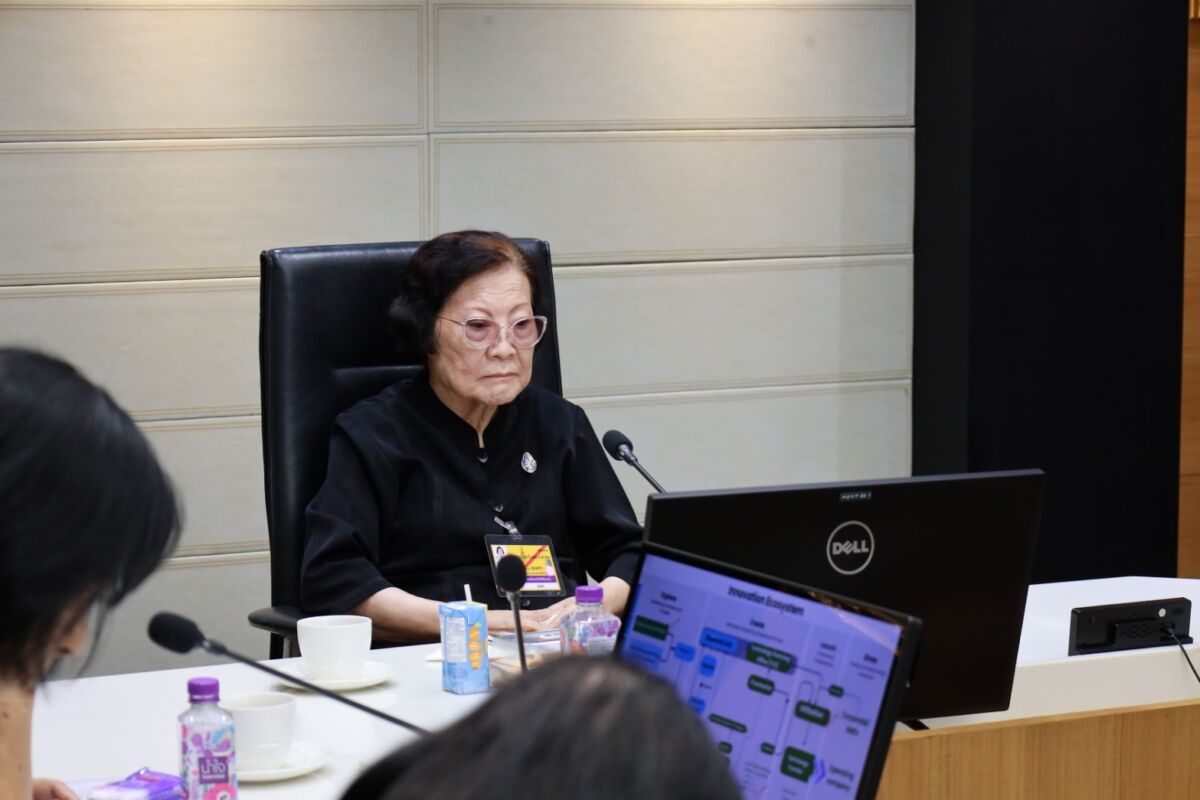 สจด. รับคำปรึกษาเชิงลึกจากผู้ทรงคุณวุฒิ เดินหน้ายกระดับระบบนิเวศนวัตกรรมสู่การใช้ประโยชน์เชิงพาณิชย์ สจด. รับคำปรึกษาเชิงลึกจากผู้ทรงคุณวุฒิ เดินหน้ายกระดับระบบนิเวศนวัตกรรมสู่การใช้ประโยชน์เชิงพาณิชย์ — 6 กรกฎาคม 2026 — สถาบันเทคโนโลยีจิตรลดา CDTI