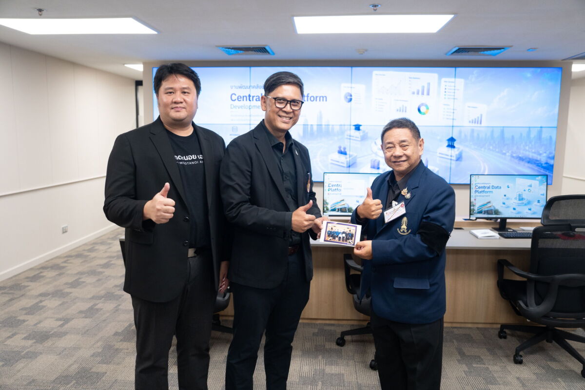 สจด. ศึกษาดูงาน มทร.พระนคร ยกระดับการบริหารและประกันคุณภาพสู่สากล สจด. ศึกษาดูงาน มทร.พระนคร ยกระดับการบริหารและประกันคุณภาพสู่สากล — 8 กรกฎาคม 2026 — สถาบันเทคโนโลยีจิตรลดา CDTI