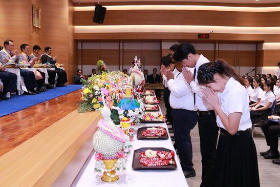 พิธีไหว้ครู ประจำปีการศึกษา ๒๕๕๙ &mdash; 5 สิงหาคม 2026 &mdash; สถาบันเทคโนโลยีจิตรลดา CDTI