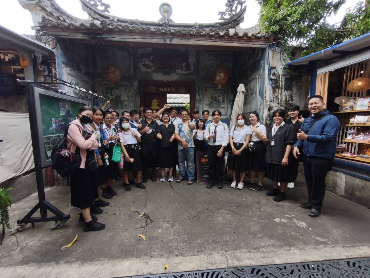 คณะเทคโนโลยีดิจิทัลศึกษาดูงานชุมชนตลาดน้อย เรียนรู้ภูมิปัญญาไทย–จีนสู่การออกแบบเชิงสร้างสรรค์ คณะเทคโนโลยีดิจิทัลศึกษาดูงานชุมชนตลาดน้อย เรียนรู้ภูมิปัญญาไทย–จีนสู่การออกแบบเชิงสร้างสรรค์ — 17 กรกฎาคม 2026 — สถาบันเทคโนโลยีจิตรลดา CDTI