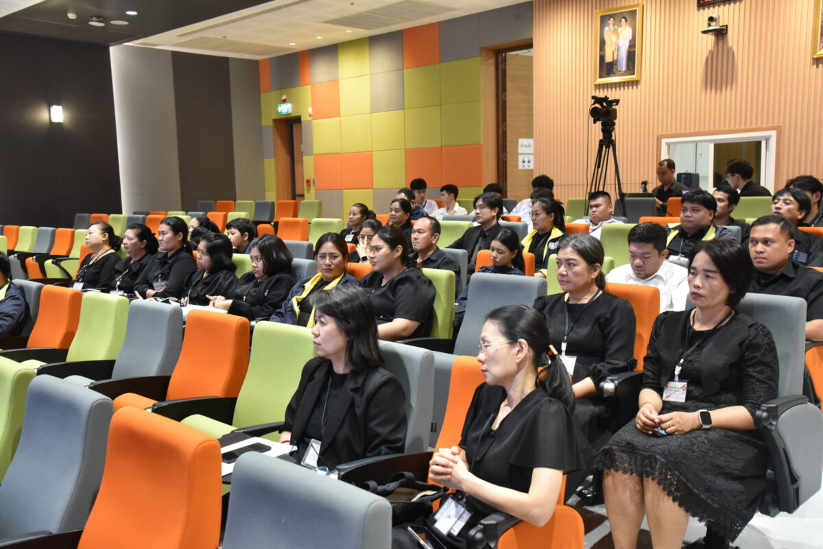 สจด. จัดบรรยายพิเศษ “พระมิ่งแม่ของแผ่นดิน : ความงดงามในพระราชกรณียกิจของสมเด็จพระพันปีหลวง” น้อมนำพระราชปณิธานสมเด็จพระพันปีหลวง สจด. จัดบรรยายพิเศษ “พระมิ่งแม่ของแผ่นดิน : ความงดงามในพระราชกรณียกิจของสมเด็จพระพันปีหลวง” น้อมนำพระราชปณิธานสมเด็จพระพันปีหลวง — 7 สิงหาคม 2026 — สถาบันเทคโนโลยีจิตรลดา CDTI