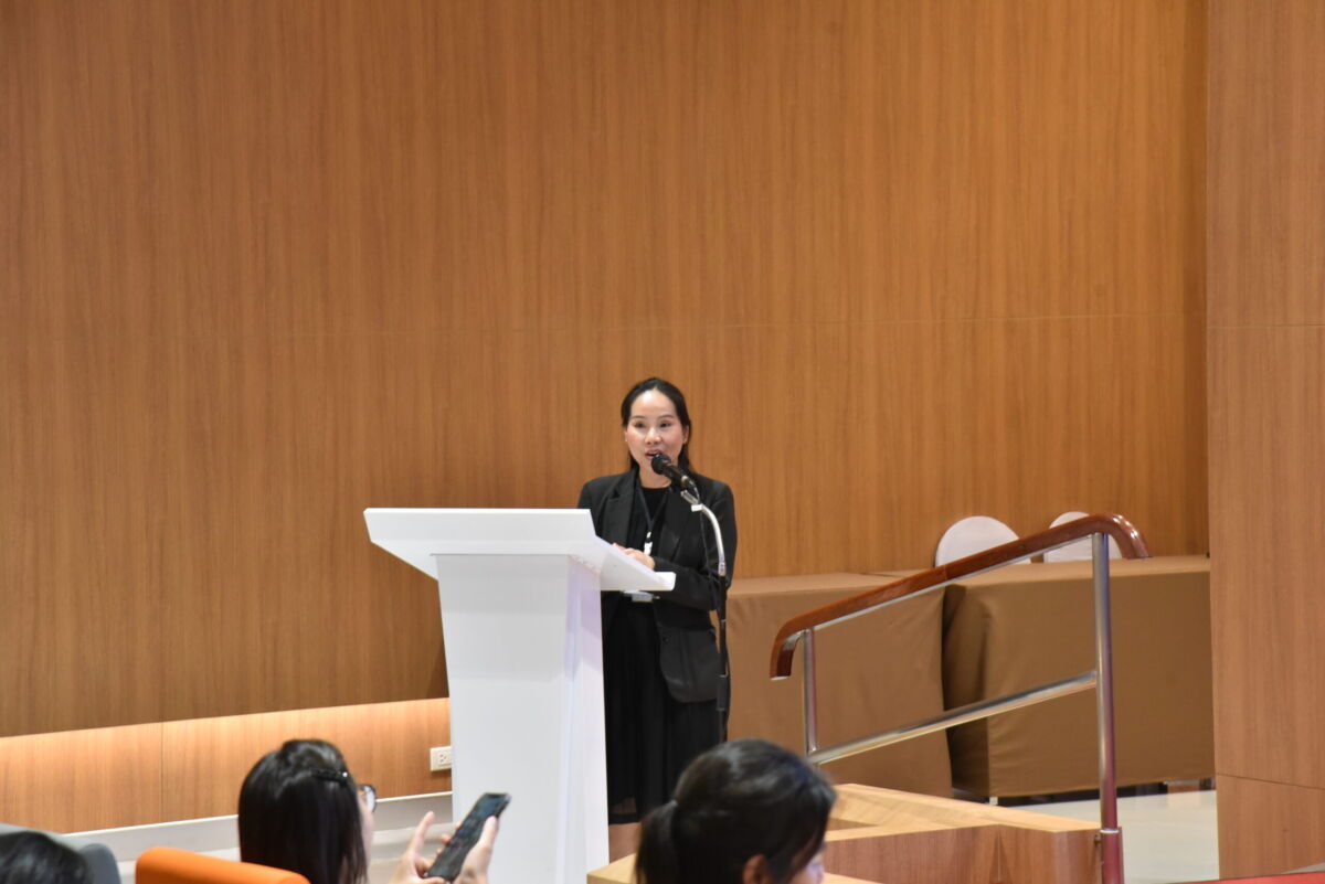 สจด. จัดบรรยายพิเศษ “พระมิ่งแม่ของแผ่นดิน : ความงดงามในพระราชกรณียกิจของสมเด็จพระพันปีหลวง” น้อมนำพระราชปณิธานสมเด็จพระพันปีหลวง สจด. จัดบรรยายพิเศษ “พระมิ่งแม่ของแผ่นดิน : ความงดงามในพระราชกรณียกิจของสมเด็จพระพันปีหลวง” น้อมนำพระราชปณิธานสมเด็จพระพันปีหลวง — 7 สิงหาคม 2026 — สถาบันเทคโนโลยีจิตรลดา CDTI