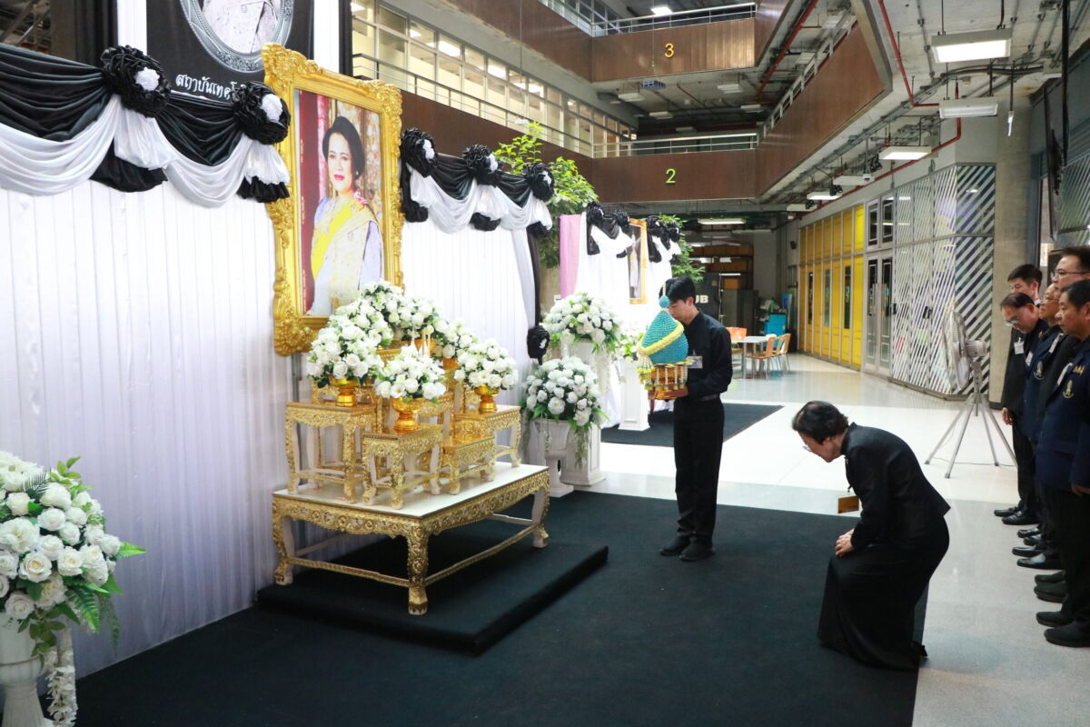 สจด. จัดพิธีทำบุญตักบาตร น้อมรำลึกในพระมหากรุณาธิคุณ เนื่องในวันคล้ายวันพระราชสมภพ สมเด็จพระนางเจ้าสิริกิติ์ฯ และวันแม่แห่งชาติ สจด. จัดพิธีทำบุญตักบาตร น้อมรำลึกในพระมหากรุณาธิคุณ เนื่องในวันคล้ายวันพระราชสมภพ สมเด็จพระนางเจ้าสิริกิติ์ฯ และวันแม่แห่งชาติ — 12 สิงหาคม 2026 — สถาบันเทคโนโลยีจิตรลดา CDTI