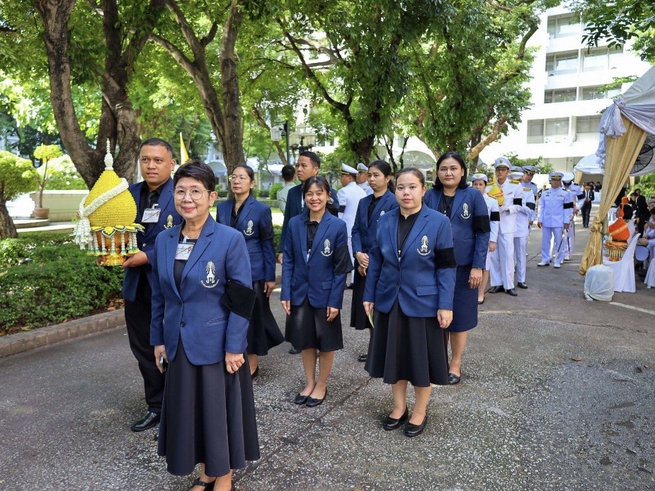 วางพานพุ่มถวายราชสักการะพระบรมราชานุสาวรีย์พระบาทสมเด็จพระปรเมนทรรามาธิบดีศรีสินทรมหามงกุฎ พระจอมเกล้าเจ้าอยู่หัว พระสยามเทวมหามกุฏวิทยมหาราช วางพานพุ่มถวายราชสักการะพระบรมราชานุสาวรีย์พระบาทสมเด็จพระปรเมนทรรามาธิบดีศรีสินทรมหามงกุฎ พระจอมเกล้าเจ้าอยู่หัว พระสยามเทวมหามกุฏวิทยมหาราช — 18 สิงหาคม 2026 — สถาบันเทคโนโลยีจิตรลดา CDTI