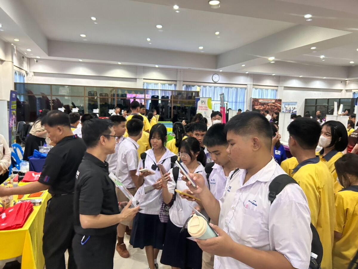 สจด. ออกแนะนำสถาบัน โรงเรียนมัธยมวัดหนองแขม สจด. ออกแนะนำสถาบัน โรงเรียนมัธยมวัดหนองแขม — 10 กันยายน 2026 — สถาบันเทคโนโลยีจิตรลดา CDTI