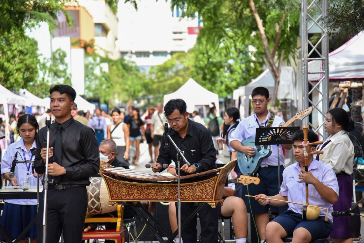 สจด. ส่งต่อพลังเยาวชน ร่วมสืบสานดนตรีไทยในงาน SIAM YOUTH SQUARE 2026 &mdash; 25 กันยายน 2026 &mdash; สถาบันเทคโนโลยีจิตรลดา CDTI