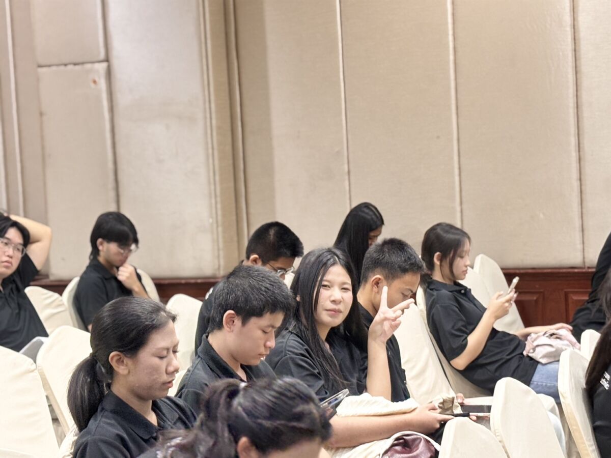 สจด. ปิดภาคสนาม Learning Express 2026 เปิดพื้นที่เรียนรู้ชุมชน สู่การพัฒนาต้นแบบนวัตกรรมด้วย Design Thinking สจด. ปิดภาคสนาม Learning Express 2026 เปิดพื้นที่เรียนรู้ชุมชน สู่การพัฒนาต้นแบบนวัตกรรมด้วย Design Thinking — 6 ตุลาคม 2026 — สถาบันเทคโนโลยีจิตรลดา CDTI