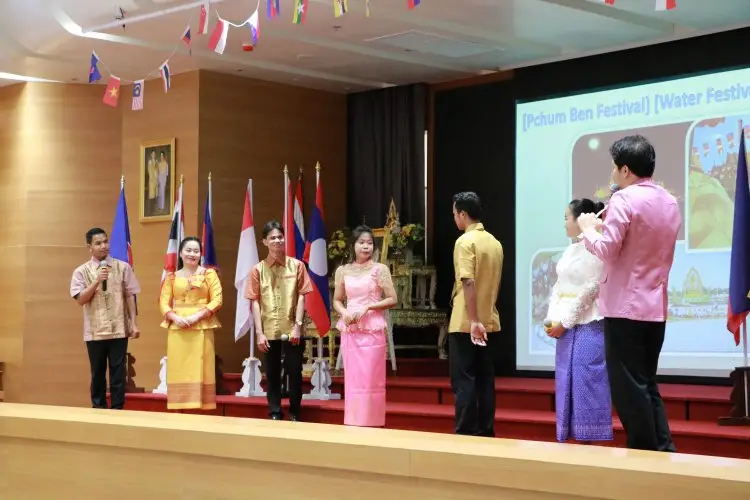 นิทรรศการวัฒนธรรมชาติต่างๆ ในอาเซียน เนื่องในวันอาเซียน (ASEAN Day) — 19 พฤษภาคม 2025 — สถาบันเทคโนโลยีจิตรลดา CDTI