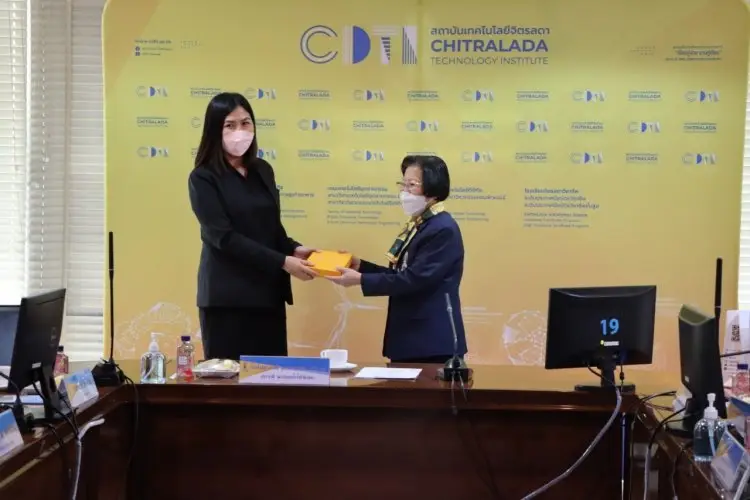รับมอบชุดฝึกปฏิบัติการกระบวนการผลิตในงานอุตสาหกรรมขนาดเล็กแบบอัตโนมัติ(สถานีชุดแขนกลนิวเมติกส์) — 20 พฤษภาคม 2025 — สถาบันเทคโนโลยีจิตรลดา CDTI