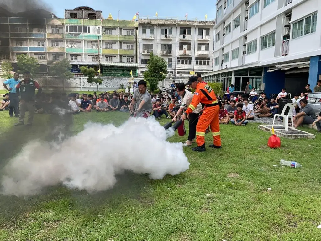 สจด. จัดฝึกซ้อมอพยพหนีไฟหอพักนักเรียน นักศึกษา — 19 พฤษภาคม 2025 — สถาบันเทคโนโลยีจิตรลดา CDTI