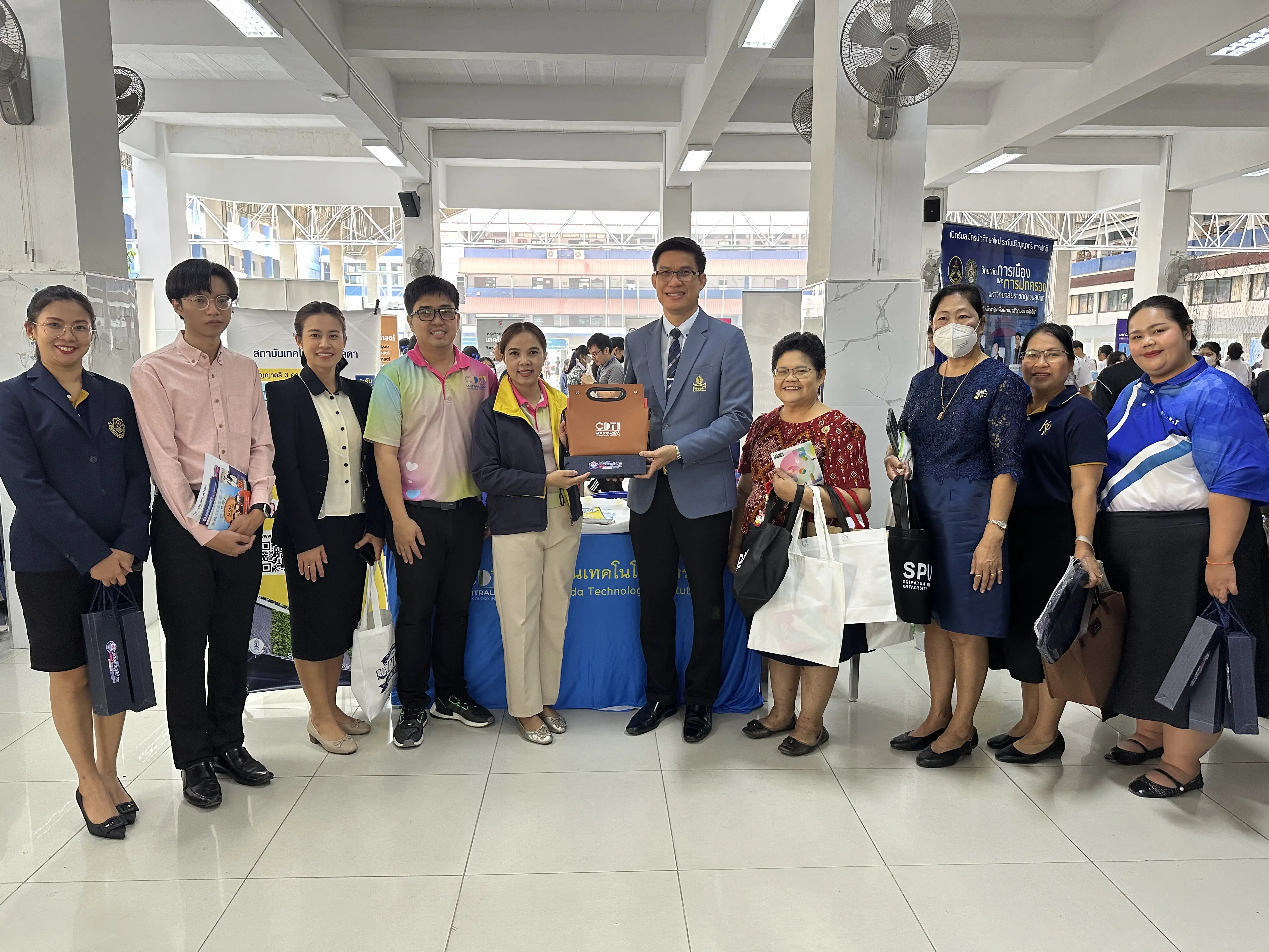 แนะแนวการศึกษาต่อโรงเรียนคณะราษฎร์บำรุงปทุมธานี — 20 พฤษภาคม 2025 — สถาบันเทคโนโลยีจิตรลดา CDTI