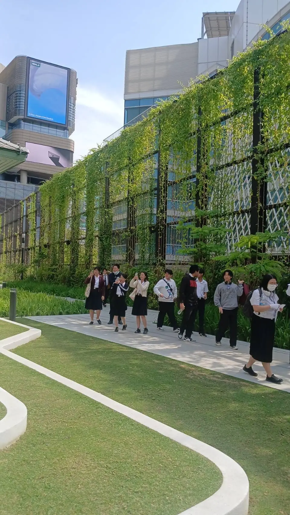 สจด. ร่วมทัศนศึกษานิทรรศการ “COTTON OF MUJI Exhibition” ณ ห้างสรรพสินค้า One Bangkok — 23 พฤษภาคม 2025 — สถาบันเทคโนโลยีจิตรลดา CDTI