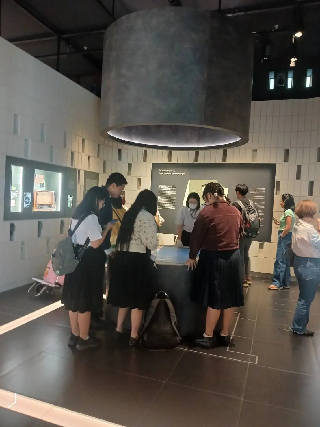 สจด. ร่วมทัศนศึกษานิทรรศการ “COTTON OF MUJI Exhibition” ณ ห้างสรรพสินค้า One Bangkok — 23 พฤษภาคม 2025 — สถาบันเทคโนโลยีจิตรลดา CDTI