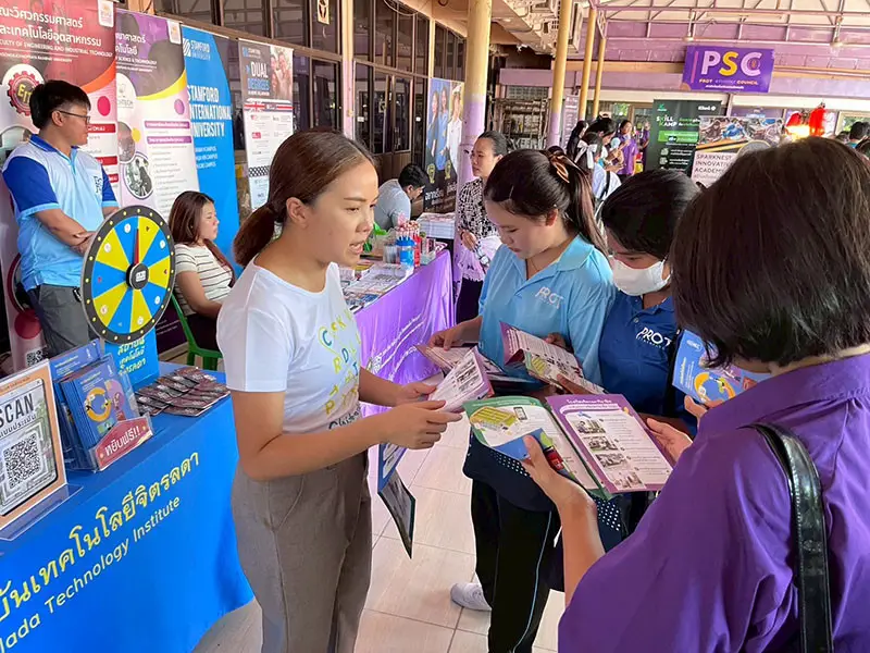 สจด. ร่วมงานแนะแนวศึกษาต่อโรงเรียนพรตพิทยพยัต เขตลาดกระบัง กรุงเทพมหานคร — 19 มิถุนายน 2025 — สถาบันเทคโนโลยีจิตรลดา CDTI